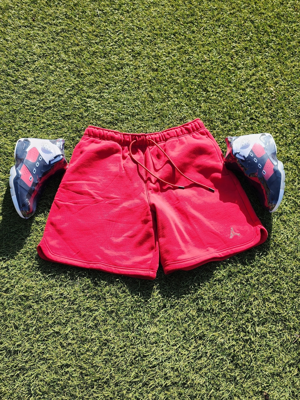 BUNDLE ALERT-Jordan 6-17-23 & Men's Red Jordan Shorts